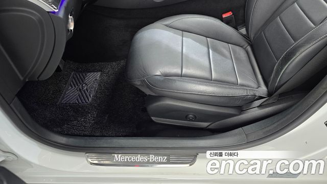 Mercedes-Benz E-Class (W213) E300 Avantgarde 2019 — фото 31