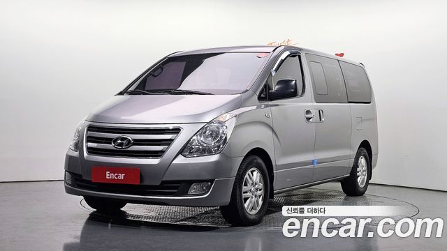 Hyundai Grand Starex 5-Seater VAN Modern
