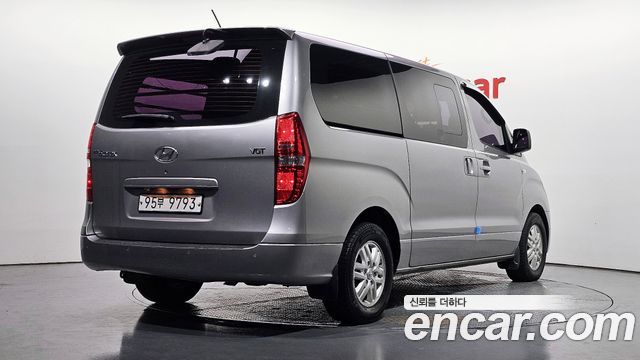 Hyundai Grand Starex 5-Seater VAN Modern 2016 — фото 2