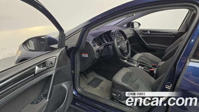 Volkswagen Golf (VII) 2.0 TDI 2015 — фото 10