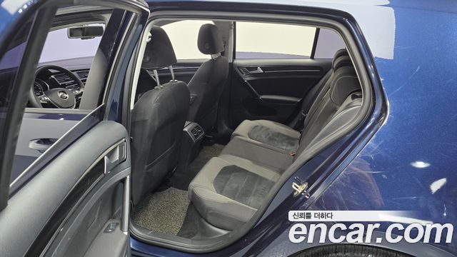 Volkswagen Golf (VII) 2.0 TDI 2015 — фото 11