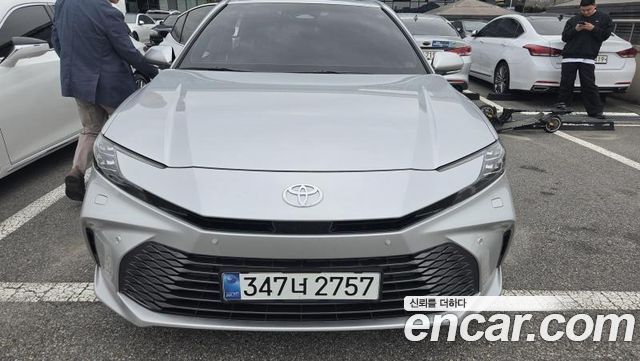 Toyota Camry (XV80) 2.5 XLE Hybrid