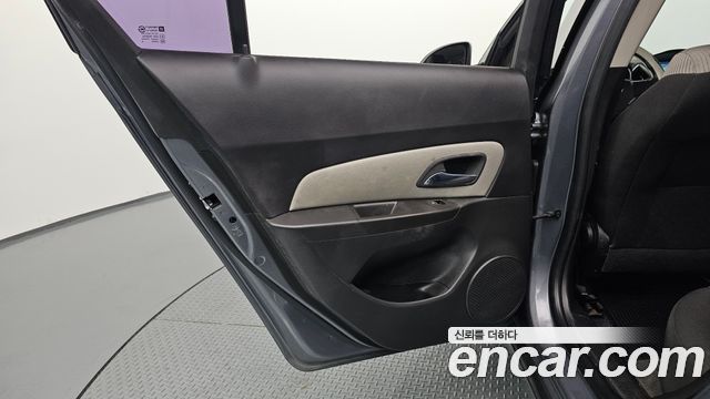 Chevrolet Amazing New Cruze 1.8 LS 2016 — фото 31