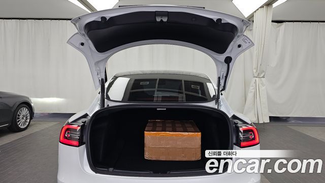 Tesla Model 3 Long Range AWD 2022 — фото 20