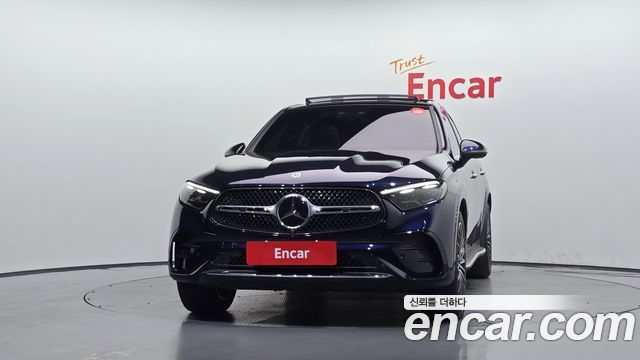 Mercedes-Benz GLC-Class (X254) GLC300 4MATIC Coupe 2024 — фото 3