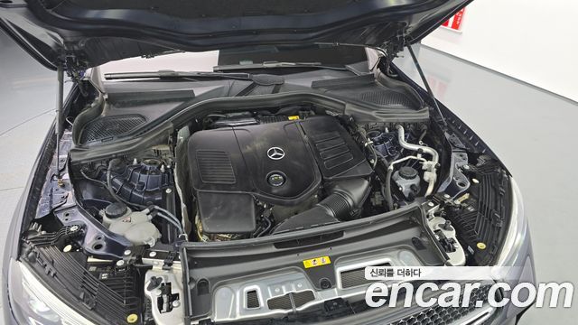 Mercedes-Benz GLC-Class (X254) GLC300 4MATIC Coupe 2024 — фото 6