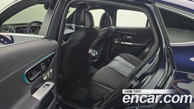 Mercedes-Benz GLC-Class (X254) GLC300 4MATIC Coupe 2024 — фото 12