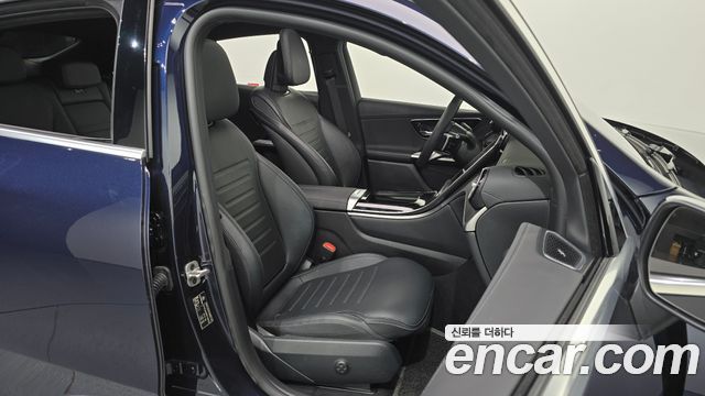 Mercedes-Benz GLC-Class (X254) GLC300 4MATIC Coupe 2024 — фото 26