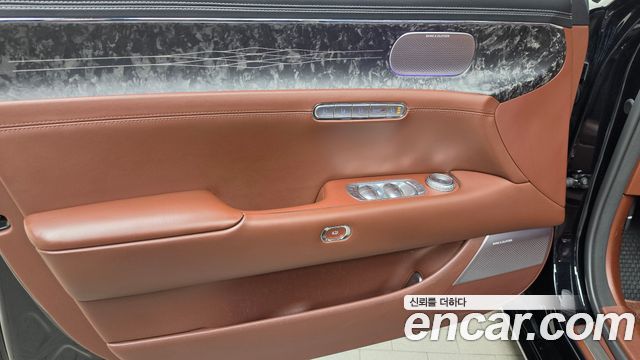 Genesis G90 (RS4) Gasoline 3.5 Turbo AWD 2022 — фото 24
