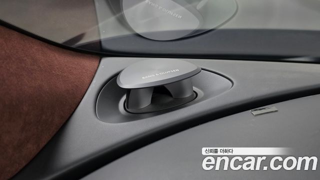 Genesis G90 (RS4) Gasoline 3.5 Turbo AWD 2022 — фото 31