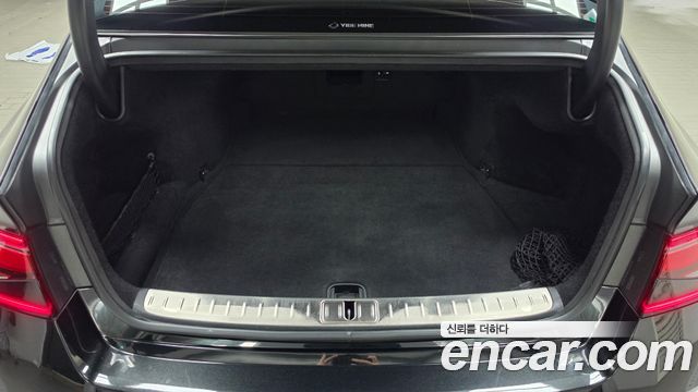 Genesis G90 (RS4) Gasoline 3.5 Turbo AWD 2022 — фото 32