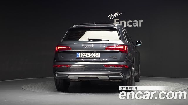 Audi Q5 (FY) 45 TFSI Quattro 2022 — фото 4