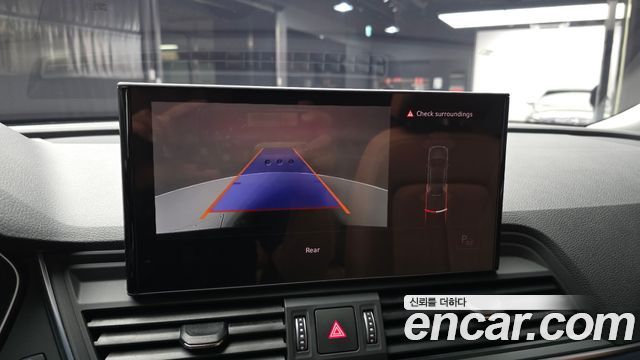 Audi Q5 (FY) 45 TFSI Quattro 2022 — фото 15