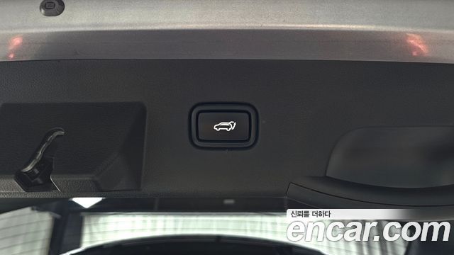 Kia Sportage Hybrid (V) Signature Gravity 2WD 2022 — фото 16