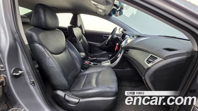 Hyundai Avante (MD) M16 GDI Luxury 2012 — фото 10