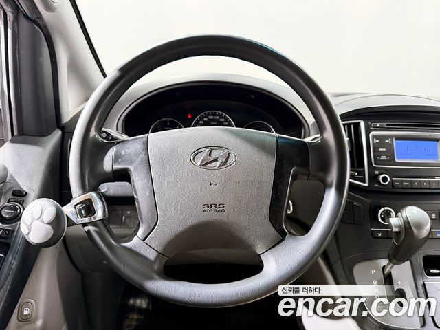 Hyundai Grand Starex 5-Seater VAN Smart 2017 — фото 6