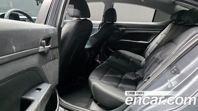Hyundai Avante (AD) 1.6 GDI Smart 2016 — фото 12