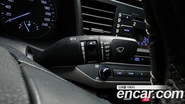 Hyundai Avante (AD) 1.6 GDI Smart 2016 — фото 17