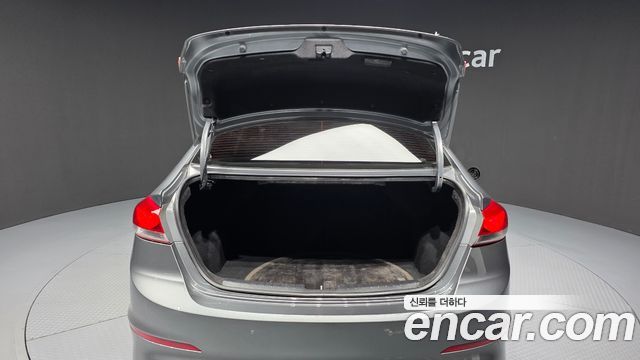Hyundai Avante (AD) 1.6 GDI Smart 2016 — фото 20