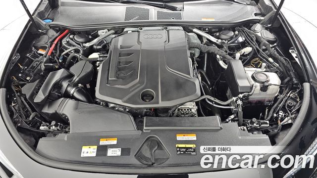 Audi A5 (B10) 40 TFSI Quattro S Line Black Edition 2025 — фото 6