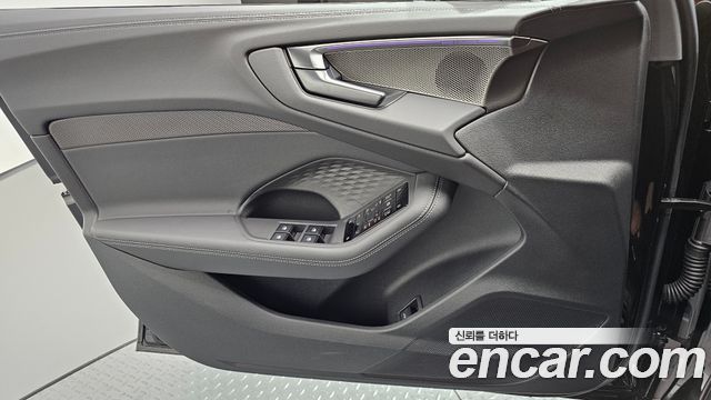 Audi A5 (B10) 40 TFSI Quattro S Line Black Edition 2025 — фото 24