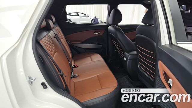 KG Mobility (SsangYong) Tivoli Armor Gear Plus 2WD 2019 — фото 12