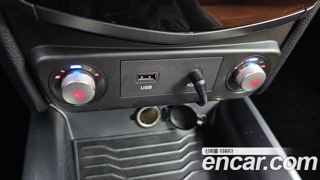 KG Mobility (SsangYong) Tivoli Armor Gear Plus 2WD 2019 — фото 19