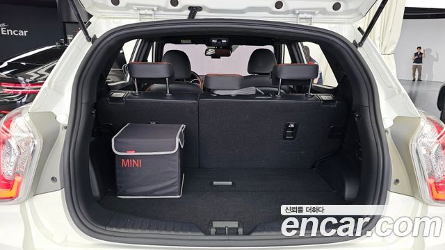 KG Mobility (SsangYong) Tivoli Armor Gear Plus 2WD 2019 — фото 20