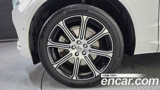 Volvo XC60 (II) D5 Inscription 2019 — фото 5