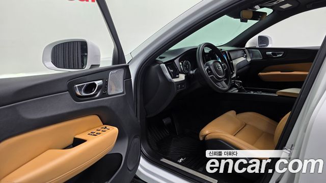 Volvo XC60 (II) D5 Inscription 2019 — фото 13
