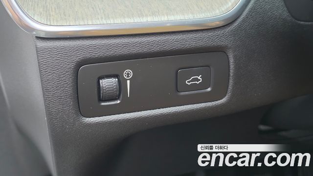 Volvo XC60 (II) D5 Inscription 2019 — фото 16