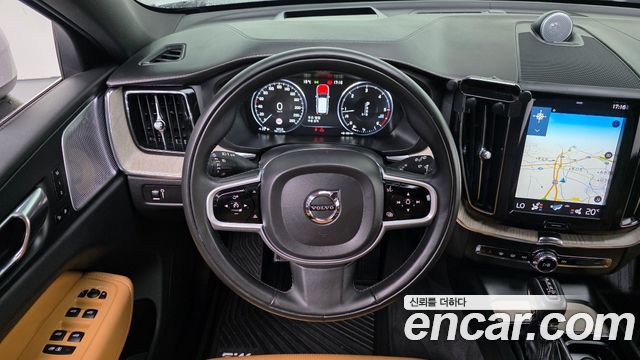 Volvo XC60 (II) D5 Inscription 2019 — фото 17