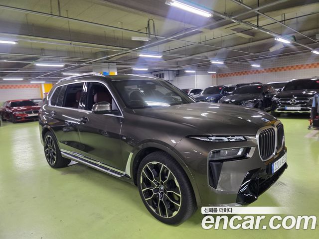 BMW X7 (G07) xDrive 40i M Sport 6STR 2023 — фото 3