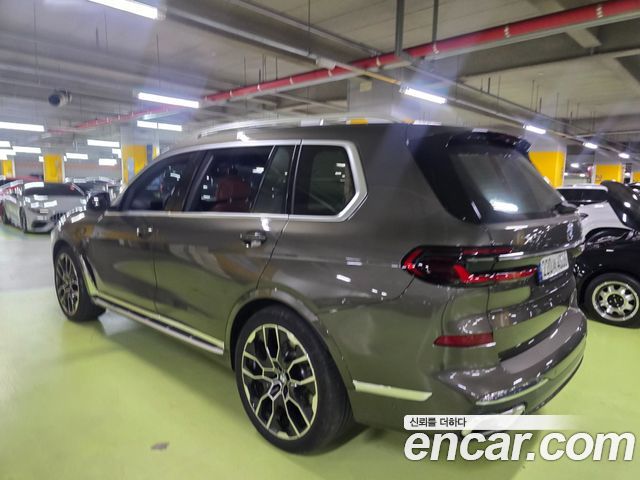 BMW X7 (G07) xDrive 40i M Sport 6STR 2023 — фото 6