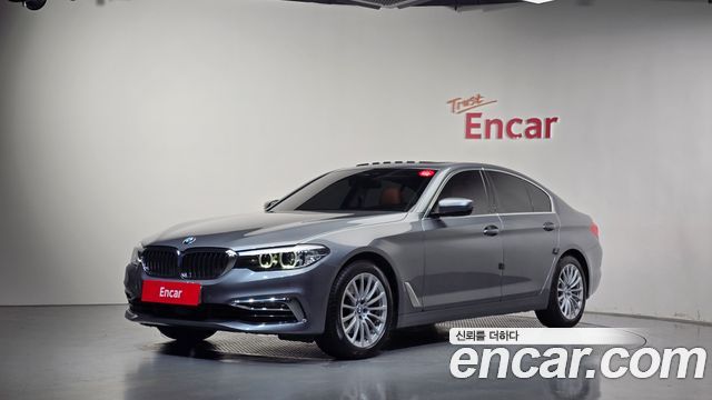 BMW 5 Series (G30) 520i Luxury