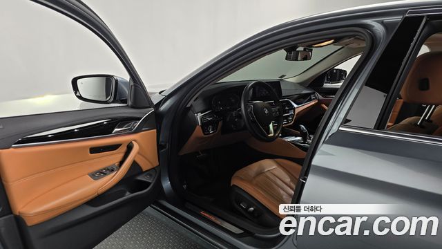 BMW 5 Series (G30) 520i Luxury 2020 — фото 10