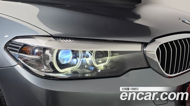 BMW 5 Series (G30) 520i Luxury 2020 — фото 28