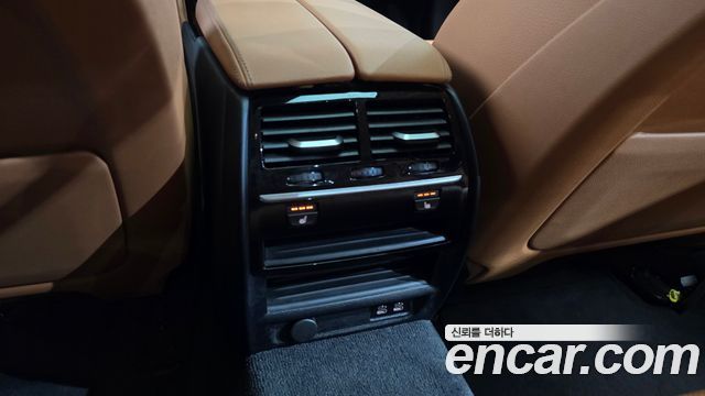 BMW 5 Series (G30) 520i Luxury 2020 — фото 36