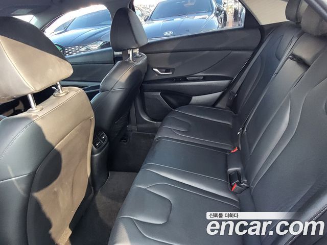 Hyundai Avante (CN7) 1.6 Inspiration 2021 — фото 9