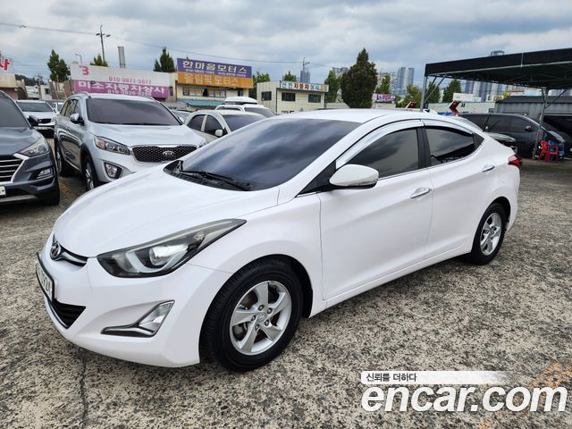Hyundai Avante 1.6 GDi Smart Standard