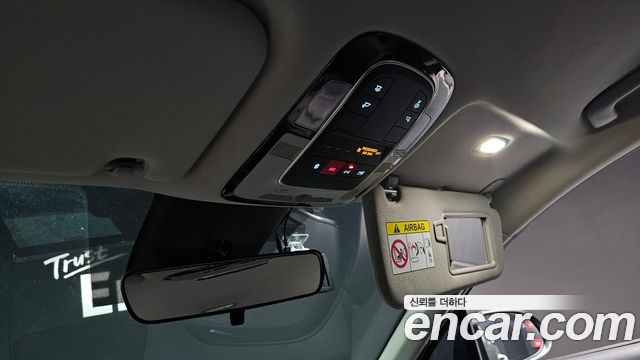 Hyundai Santa Fe Diesel 2.2 2WD Exclusive 2022 — фото 19
