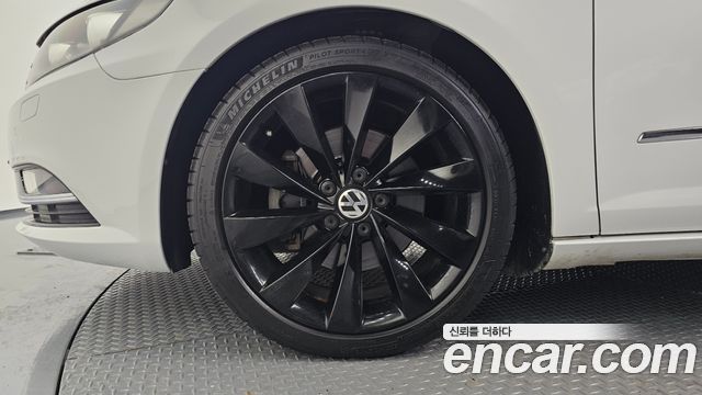 Volkswagen CC 2.0 TSI 2015 — фото 5