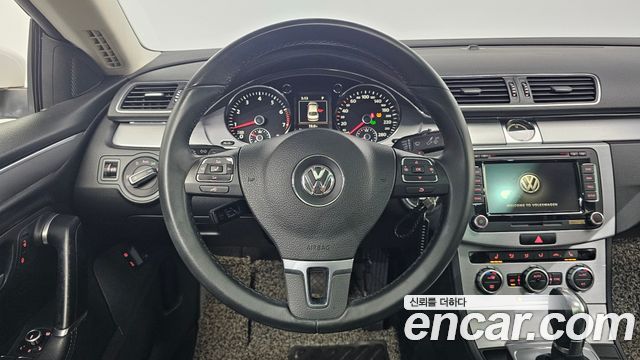Volkswagen CC 2.0 TSI 2015 — фото 12