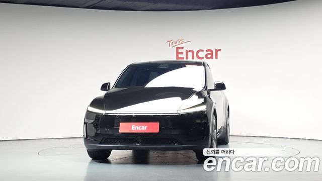 Tesla Model Y RWD 2025 — фото 3