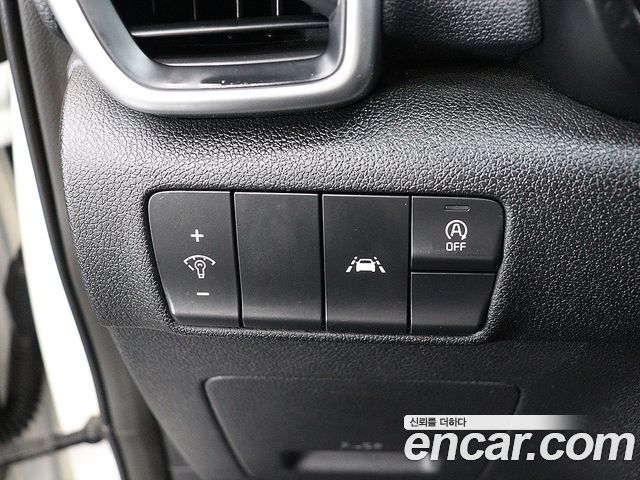 Kia Sportage The Bold Diesel 2.0 2WD Prestige 2020 — фото 16