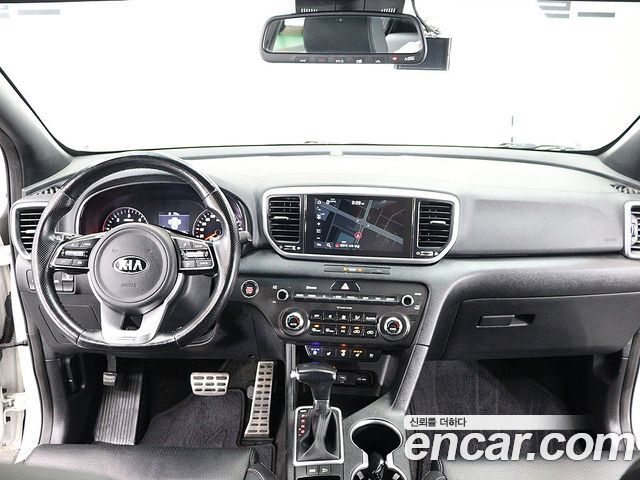 Kia Sportage The Bold Diesel 2.0 2WD Prestige 2020 — фото 18