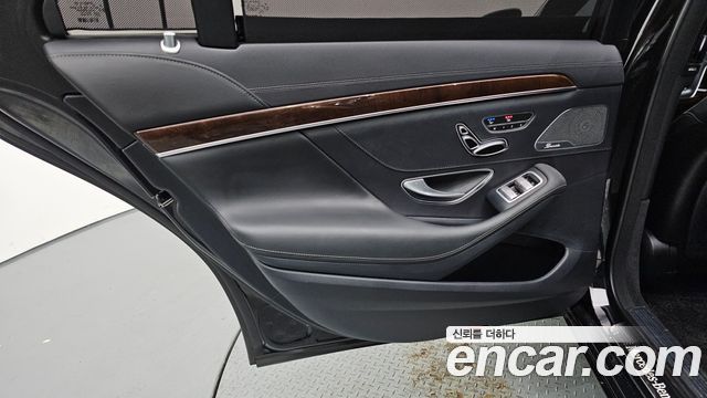 Mercedes-Benz S-Class (W222) S560L 4MATIC 2018 — фото 25