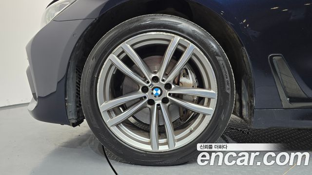 BMW 7 Series (G11) 740d xDrive M Sport 2018 — фото 5