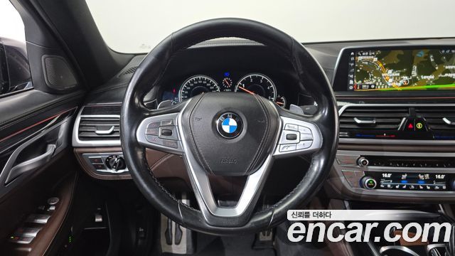 BMW 7 Series (G11) 740d xDrive M Sport 2018 — фото 12