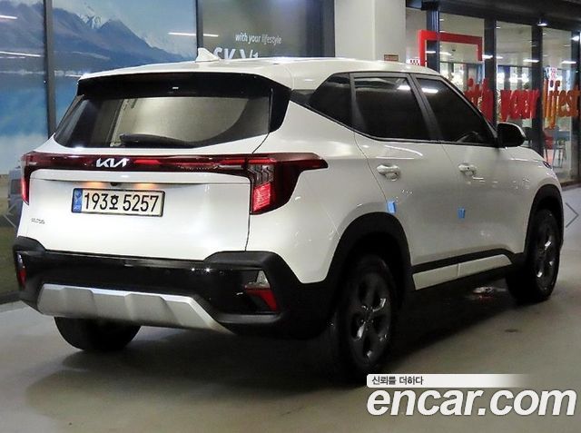 Kia Seltos Gasoline 2.0 2WD Prestige 2023 — фото 4